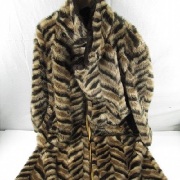 Vintage faux fur chevron coat - Picture 1 of 5